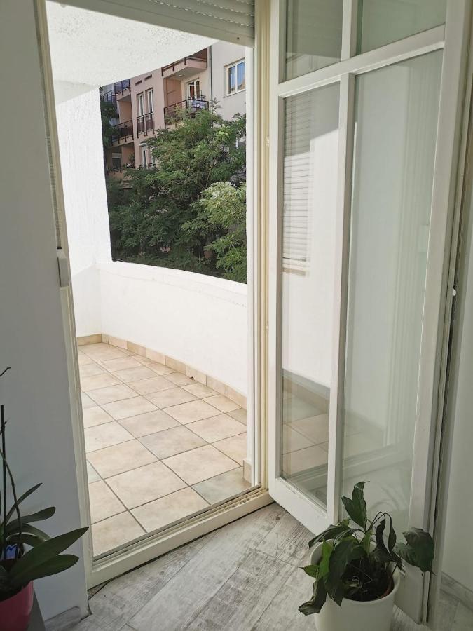 Bright, Spacious Apartment 3 bedroom, Garage Budapest Exterior foto